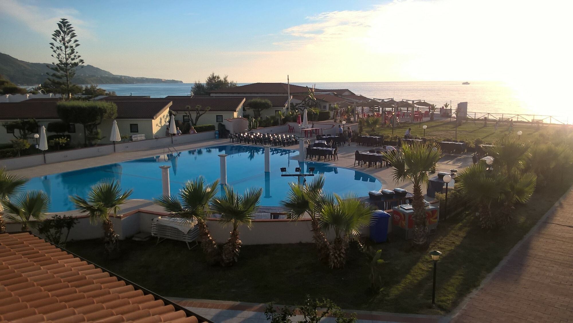 Villaggio Borgo Marino Zambrone Eksteriør bilde